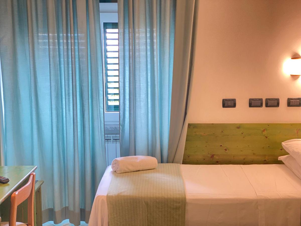 Hotel Pineta Ischia Exteriér fotografie